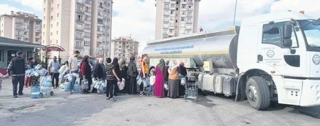 CHP'li belediyelerde su krizi! Vatandaşlar tepkili...